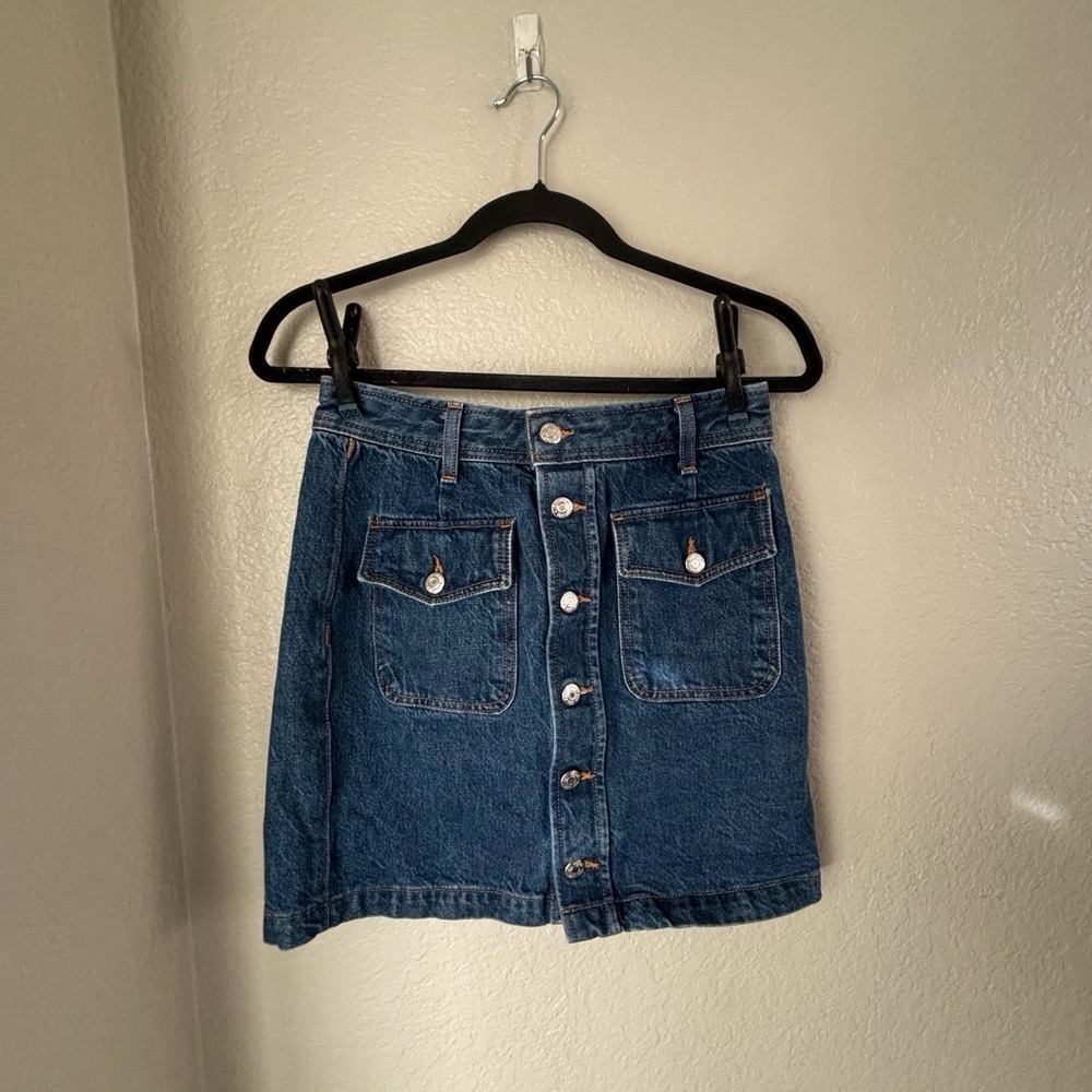 Loft Denim Button Down Skirt. Size 0.
